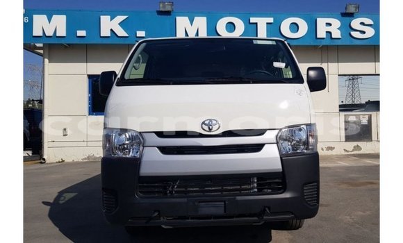 Buy Import Toyota Hiace White Car in Import - Dubai in Agalega Islands Buy Import Toyota Hiace White Car in Import - Dubai in Agalega Islands