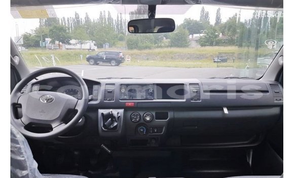 Buy Import Toyota Hiace White Car in Import - Dubai in Agalega Islands Buy Import Toyota Hiace White Car in Import - Dubai in Agalega Islands