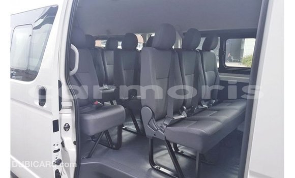 Buy Import Toyota Hiace White Car in Import - Dubai in Agalega Islands Buy Import Toyota Hiace White Car in Import - Dubai in Agalega Islands