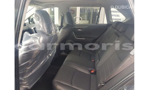 Buy Import Toyota HiAce Other Truck in Import - Dubai in Agalega Islands Buy Import Toyota HiAce Other Truck in Import - Dubai in Agalega Islands