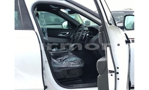 Buy Import Land Rover Range Rover White Car in Import - Dubai in Agalega Islands Buy Import Land Rover Range Rover White Car in Import - Dubai in Agalega Islands