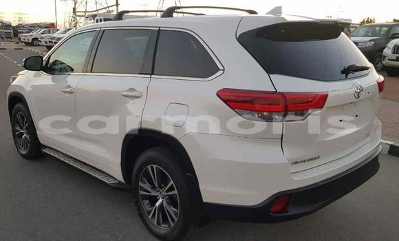 Buy Import Toyota Highlander White Car in Import - Dubai in Agalega Islands Buy Import Toyota Highlander White Car in Import - Dubai in Agalega Islands