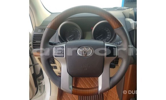 Buy Import Toyota Land Cruiser White Car in Import - Dubai in Agalega Islands Buy Import Toyota Land Cruiser White Car in Import - Dubai in Agalega Islands