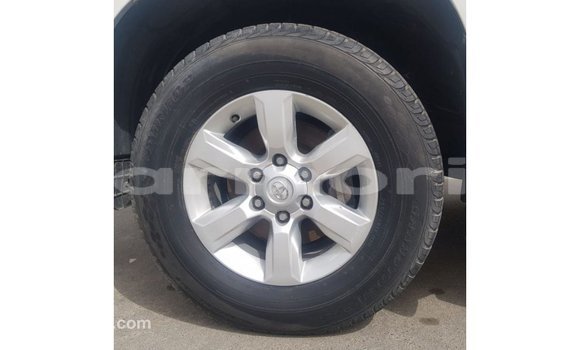 Buy Import Toyota Land Cruiser White Car in Import - Dubai in Agalega Islands Buy Import Toyota Land Cruiser White Car in Import - Dubai in Agalega Islands