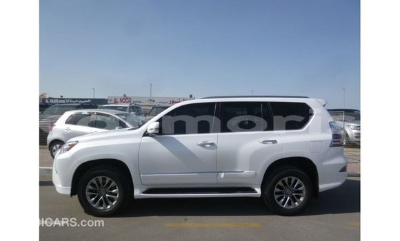 Acheter Import Voiture Lexus GX Blanc à Import - Dubai, Îles Agalega Acheter Import Voiture Lexus GX Blanc à Import - Dubai, Îles Agalega