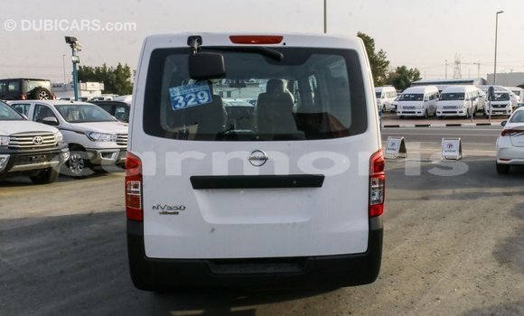 Acheter Import Voiture Nissan Urvan Blanc à Import - Dubai, Îles Agalega Acheter Import Voiture Nissan Urvan Blanc à Import - Dubai, Îles Agalega