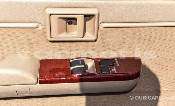 Buy Import Toyota Land Cruiser Beige Car in Import - Dubai in Agalega Islands Buy Import Toyota Land Cruiser Beige Car in Import - Dubai in Agalega Islands