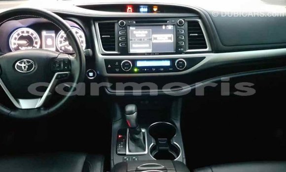 Buy Import Toyota Highlander Other Car in Import - Dubai in Agalega Islands Buy Import Toyota Highlander Other Car in Import - Dubai in Agalega Islands