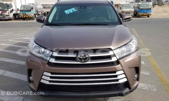 Buy Import Toyota Highlander Brown Car in Import - Dubai in Agalega Islands Buy Import Toyota Highlander Brown Car in Import - Dubai in Agalega Islands