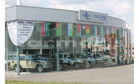 Buy Import Toyota Land Cruiser White Car in Import - Dubai in Agalega Islands Buy Import Toyota Land Cruiser White Car in Import - Dubai in Agalega Islands