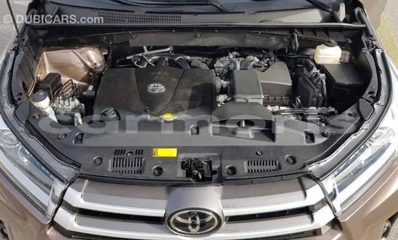 Buy Import Toyota Highlander Brown Car in Import - Dubai in Agalega Islands Buy Import Toyota Highlander Brown Car in Import - Dubai in Agalega Islands