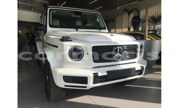 Buy Import Mercedes-Benz 190 White Car in Import - Dubai in Agalega Islands Buy Import Mercedes-Benz 190 White Car in Import - Dubai in Agalega Islands
