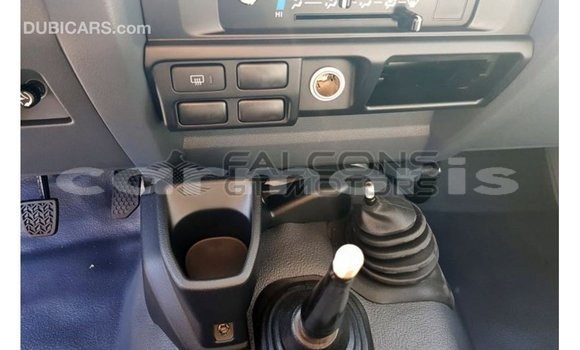 Buy Import Toyota Land Cruiser White Car in Import - Dubai in Agalega Islands Buy Import Toyota Land Cruiser White Car in Import - Dubai in Agalega Islands