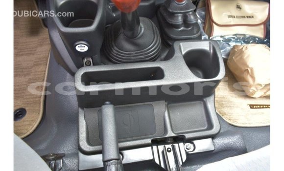 Acheter Import Voiture Toyota Land Cruiser Autre à Import - Dubai, Îles Agalega Acheter Import Voiture Toyota Land Cruiser Autre à Import - Dubai, Îles Agalega