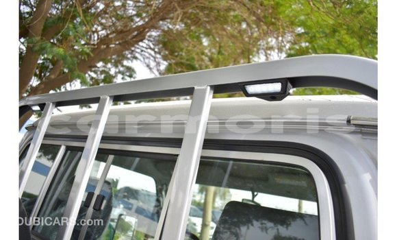 Acheter Import Voiture Toyota Land Cruiser Autre à Import - Dubai, Îles Agalega Acheter Import Voiture Toyota Land Cruiser Autre à Import - Dubai, Îles Agalega