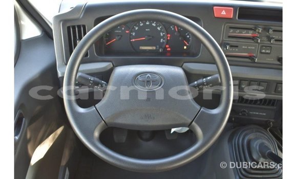 Acheter Import Voiture Toyota Coaster Blanc à Import - Dubai, Îles Agalega Acheter Import Voiture Toyota Coaster Blanc à Import - Dubai, Îles Agalega