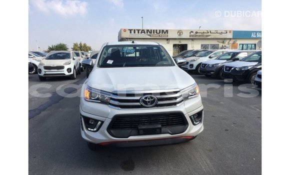 Buy Import Toyota Hilux White Car in Import - Dubai in Agalega Islands Buy Import Toyota Hilux White Car in Import - Dubai in Agalega Islands