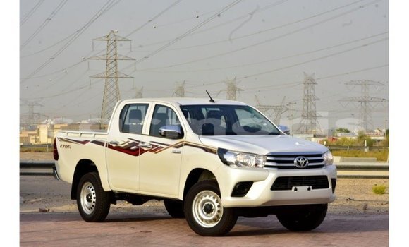 Acheter Import Voiture Toyota Hilux Blanc à Import - Dubai, Îles Agalega Acheter Import Voiture Toyota Hilux Blanc à Import - Dubai, Îles Agalega