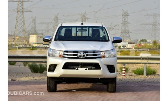Acheter Import Voiture Toyota Hilux Blanc à Import - Dubai, Îles Agalega Acheter Import Voiture Toyota Hilux Blanc à Import - Dubai, Îles Agalega