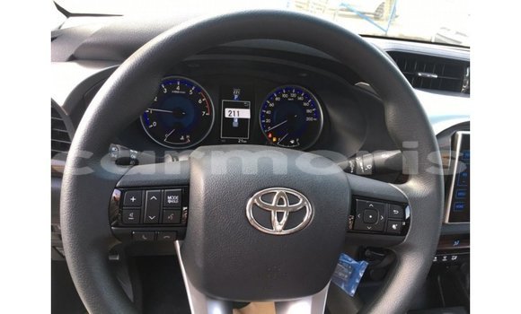 Buy Import Toyota Hilux White Car in Import - Dubai in Agalega Islands Buy Import Toyota Hilux White Car in Import - Dubai in Agalega Islands