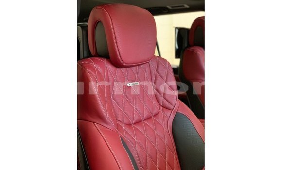 Acheter Import Voiture Lexus LX Noir à Import - Dubai, Îles Agalega Acheter Import Voiture Lexus LX Noir à Import - Dubai, Îles Agalega