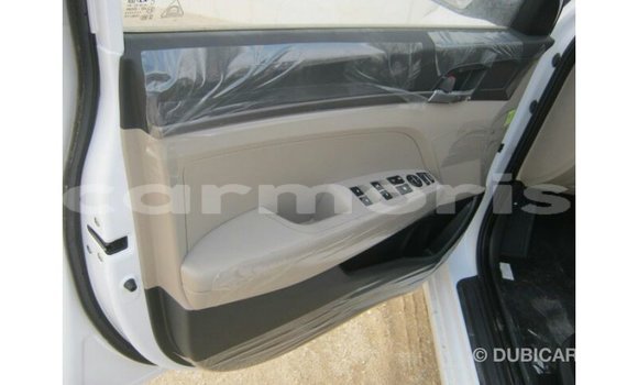 Buy Import Hyundai Elantra White Car in Import - Dubai in Agalega Islands Buy Import Hyundai Elantra White Car in Import - Dubai in Agalega Islands