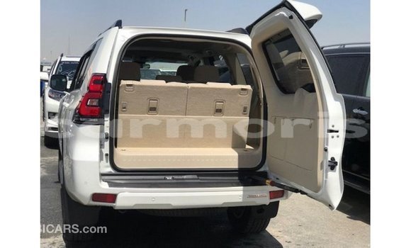 Buy Import Toyota Prado White Car in Import - Dubai in Agalega Islands Buy Import Toyota Prado White Car in Import - Dubai in Agalega Islands