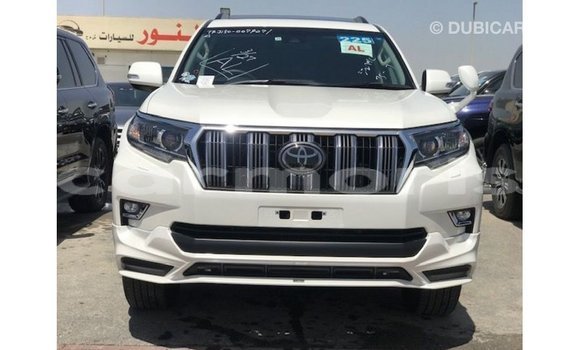 Acheter Import Voiture Toyota Prado Blanc à Import - Dubai, Îles Agalega Acheter Import Voiture Toyota Prado Blanc à Import - Dubai, Îles Agalega
