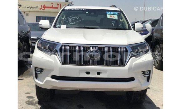 Acheter Import Voiture Toyota Prado Blanc à Import - Dubai, Îles Agalega Acheter Import Voiture Toyota Prado Blanc à Import - Dubai, Îles Agalega