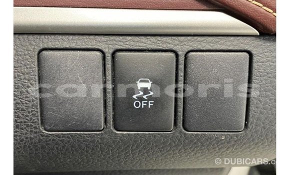 Acheter Import Voiture Toyota Harrier Blanc à Import - Dubai, Îles Agalega Acheter Import Voiture Toyota Harrier Blanc à Import - Dubai, Îles Agalega