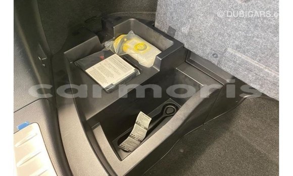 Acheter Import Voiture Toyota Harrier Blanc à Import - Dubai, Îles Agalega Acheter Import Voiture Toyota Harrier Blanc à Import - Dubai, Îles Agalega