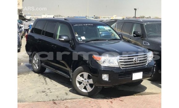 Acheter Import Voiture Toyota Land Cruiser Noir à Import - Dubai, Îles Agalega Acheter Import Voiture Toyota Land Cruiser Noir à Import - Dubai, Îles Agalega