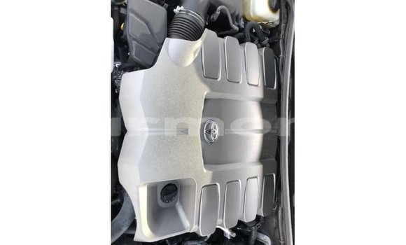 Acheter Import Voiture Toyota Land Cruiser Noir à Import - Dubai, Îles Agalega Acheter Import Voiture Toyota Land Cruiser Noir à Import - Dubai, Îles Agalega