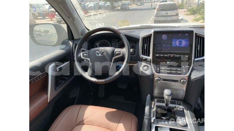 Big with watermark toyota land cruiser agalega islands import dubai 4251