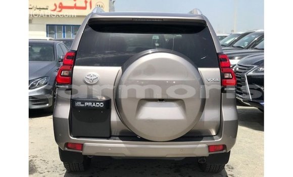 Acheter Import Voiture Toyota Prado Autre à Import - Dubai, Îles Agalega Acheter Import Voiture Toyota Prado Autre à Import - Dubai, Îles Agalega