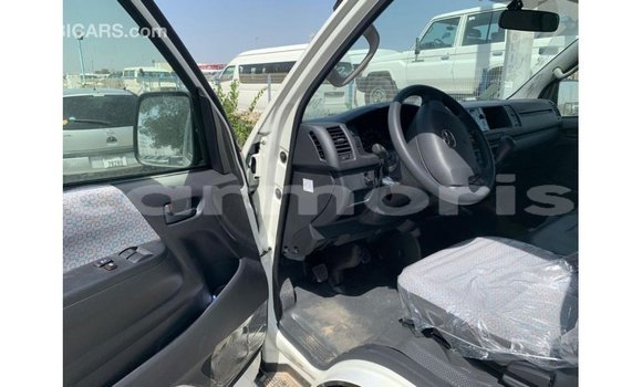 Buy Import Toyota Hiace White Car in Import - Dubai in Agalega Islands Buy Import Toyota Hiace White Car in Import - Dubai in Agalega Islands