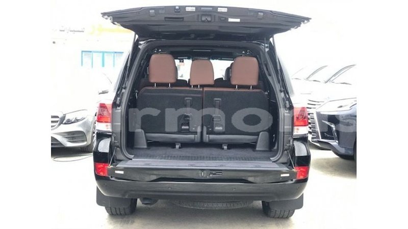 Big with watermark toyota land cruiser agalega islands import dubai 4259