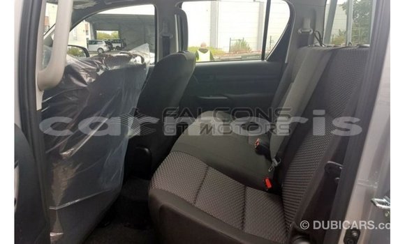 Buy Import Toyota Hilux Brown Car in Import - Dubai in Agalega Islands Buy Import Toyota Hilux Brown Car in Import - Dubai in Agalega Islands