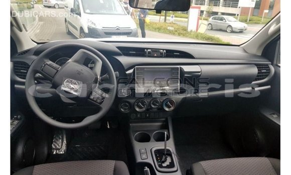 Buy Import Toyota Hilux Brown Car in Import - Dubai in Agalega Islands Buy Import Toyota Hilux Brown Car in Import - Dubai in Agalega Islands