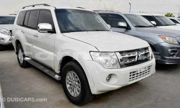 Buy Import Mitsubishi Pajero White Car in Import - Dubai in Agalega Islands Buy Import Mitsubishi Pajero White Car in Import - Dubai in Agalega Islands