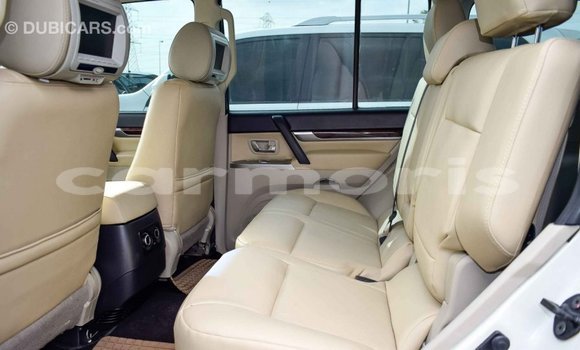 Buy Import Mitsubishi Pajero White Car in Import - Dubai in Agalega Islands Buy Import Mitsubishi Pajero White Car in Import - Dubai in Agalega Islands