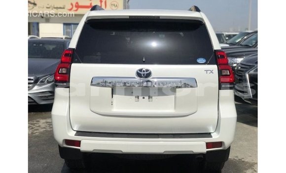 Buy Import Toyota Prado White Car in Import - Dubai in Agalega Islands Buy Import Toyota Prado White Car in Import - Dubai in Agalega Islands
