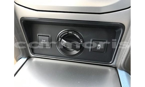 Buy Import Toyota Prado White Car in Import - Dubai in Agalega Islands Buy Import Toyota Prado White Car in Import - Dubai in Agalega Islands