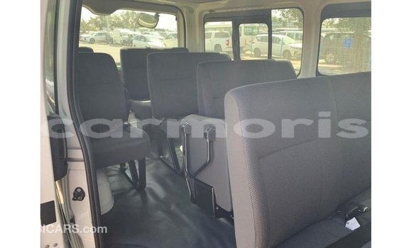 Buy Import Toyota Hiace White Car in Import - Dubai in Agalega Islands Buy Import Toyota Hiace White Car in Import - Dubai in Agalega Islands