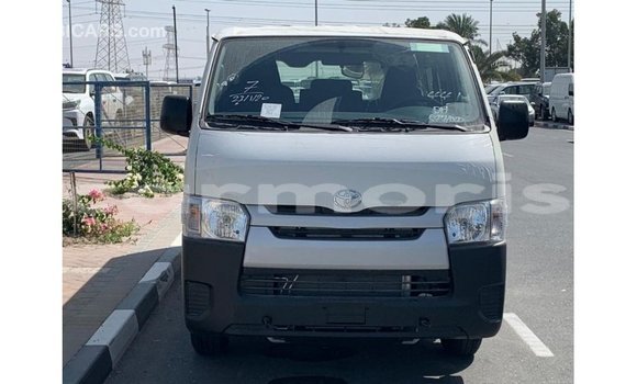Buy Import Toyota Hiace White Car in Import - Dubai in Agalega Islands Buy Import Toyota Hiace White Car in Import - Dubai in Agalega Islands