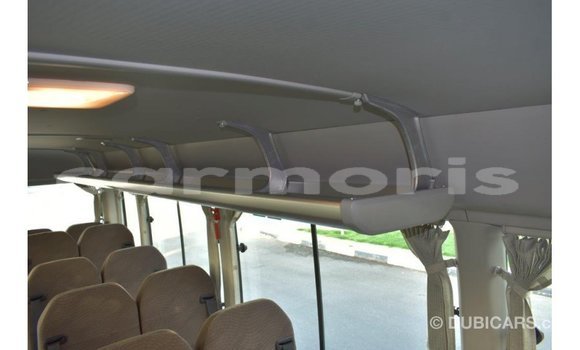 Acheter Import Voiture Toyota Coaster Blanc à Import - Dubai, Îles Agalega Acheter Import Voiture Toyota Coaster Blanc à Import - Dubai, Îles Agalega