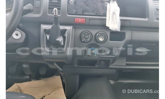 Buy Import Toyota Hiace White Car in Import - Dubai in Agalega Islands Buy Import Toyota Hiace White Car in Import - Dubai in Agalega Islands