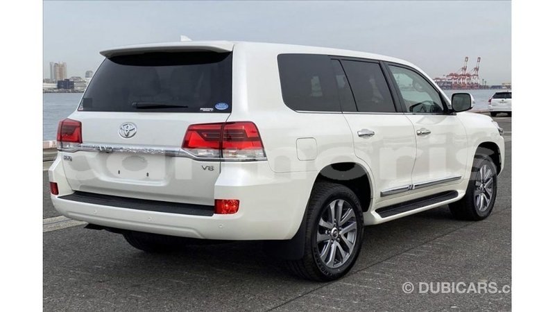 Big with watermark toyota land cruiser agalega islands import dubai 4280