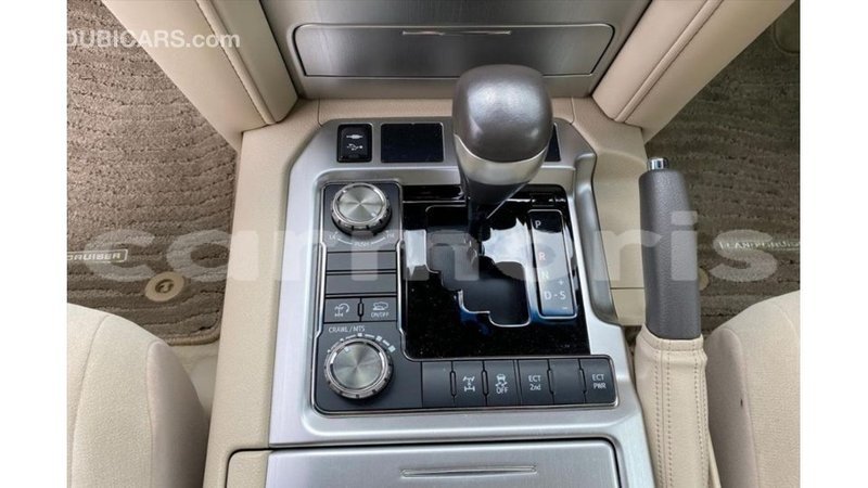 Big with watermark toyota land cruiser agalega islands import dubai 4282