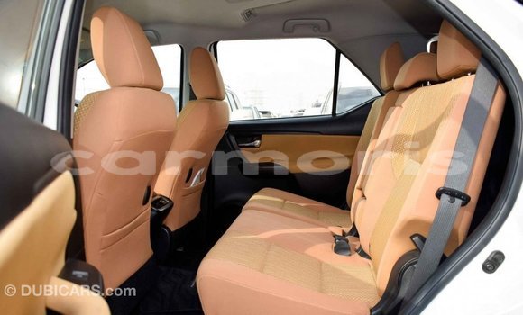 Buy Import Toyota Fortuner White Car in Import - Dubai in Agalega Islands Buy Import Toyota Fortuner White Car in Import - Dubai in Agalega Islands
